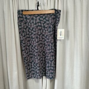 LuLaRoe Cassie Leaf Print Patterned Pencil Skirt